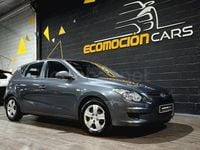 Usado Hyundai i30 Classic 109 CV (80 kW) 2010 Gris / plata Berlina
