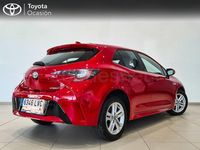 Usado Toyota Corolla Active 122 CV (89 kW) 2021 Rojo Berlina