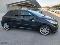 Usado Peugeot 207 68 CV (50 kW) 2009 Negro Berlina