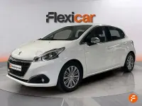 Usado Peugeot 208 Allure 110 CV (80 kW) 2018 Blanco Utilitario
