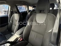 Usado Volvo V40 Kinetic 120 CV (88 kW) 2016 Negro Berlina