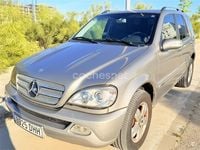 Usado Mercedes ML270 163 CV (119 kW) 2005 Beige SUV