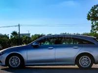 Usado Mercedes CLA200 Shooting Brake 150 CV (110 kW) 2021 Gris / plata Familiar