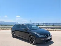 Usado Seat Leon ST Style 115 CV (84 kW) 2019 Negro Familiar