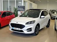 Usado Ford Kuga ST-Line 226 CV (166 kW) 2021 Blanco SUV