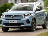 Usado Citroën C3 Shine 99 CV (72 kW) 2023 Azul Utilitario