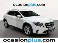 Usado Mercedes GLA180 122 CV (89 kW) 2019 Blanco SUV