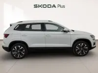 Usado Skoda Karoq Style 150 CV (110 kW) 2022 Blanco SUV