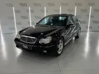 Käytetty Mercedes C32 AMG AMG 358 HP (263 kW) 2001 Musta Sedan