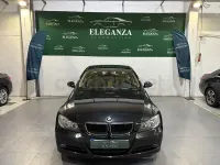 Usado BMW 318 Comfort Edition 129 CV (94 kW) 2006 Negro Berlina
