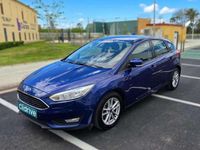 Usado Ford Focus Trend 109 CV (80 kW) 2015 Azul Utilitario