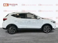 Usado MG ZS Luxury 111 CV (81 kW) 2023 Blanco SUV