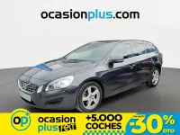 Usado Volvo V60 Momentum 115 HP (84 kW) 2012 Cinzento Carrinha
