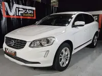 Usado Volvo XC60 Momentum 190 CV (139 kW) 2019 Blanco SUV