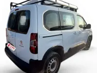 Usado Peugeot Rifter Business-Line 100 CV (73 kW) 2023 Blanco Monovolumen