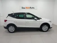 Usado Seat Arona Style 115 CV (84 kW) 2025 Blanco SUV