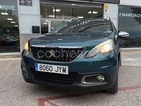 Usado Peugeot 2008 Style 110 CV (80 kW) 2016 Verde SUV