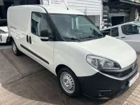 Usado Fiat Doblò 95 CV (69 kW) 2017 Blanco Monovolumen