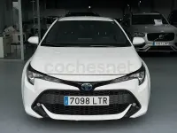 Usado Toyota Corolla Active 122 CV (89 kW) 2021 Blanco Familiar
