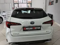 Nuevo Toyota Corolla Sport 178 CV (130 kW) 2026 Blanco Familiar
