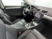 Usado Skoda Superb Style 150 CV (110 kW) 2021 Gris Familiar