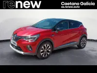 Usado Renault Captur Techno 145 CV (106 kW) 2023 Rojo SUV