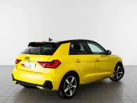 Begagnad Audi A1 Sportback Black Edition 110 HK (80 kW) 2022 Gul Halvkombi