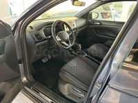 Usado VW T-Cross R-line 150 CV (110 kW) 2025 Gris / plata SUV