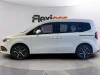 Usado Mercedes T180 116 CV (85 kW) 2023 Blanco Monovolumen