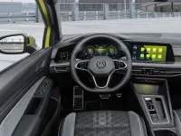 Usado VW Golf VIII Life 110 CV (80 kW) 2021 Plateado Familiar