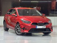 Usado Kia Ceed 101 CV (74 kW) 2021 Rojo Utilitario