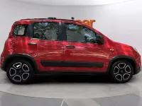 Usado Fiat Panda City Life 70 CV (51 kW) 2022 Rojo Utilitario