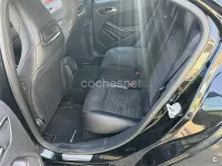Usado Mercedes A200 AMG line 136 CV (100 kW) 2013 Negro Utilitario