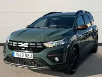 Usado Dacia Jogger Extreme 140 CV (102 kW) 2025 Verde Monovolumen