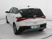 Usado Hyundai i20 101 CV (74 kW) 2024 Blanco Utilitario