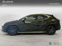Usado Lexus UX Business Edition 184 CV (135 kW) 2022 Verde SUV