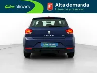 Usado Seat Ibiza Reference 95 CV (69 kW) 2017 Azul Berlina