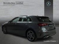 Usado Mercedes A180 AMG line 116 CV (85 kW) 2024 Gris montaña Utilitario