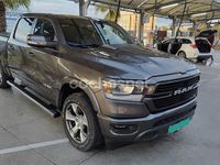 Usado RAM 1500 401 CV (294 kW) 2023 Gris / plata Pickup/Camioneta