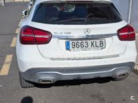Usado Mercedes GLA180 122 CV (89 kW) 2018 Blanco SUV