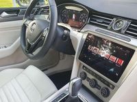 Usado VW Passat Alltrack 190 CV (139 kW) 2019 Azul Familiar