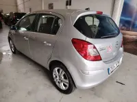 Usado Opel Corsa Selective 95 CV (69 kW) 2013 Gris / plata Utilitario
