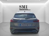 Usado Kia XCeed 120 CV (88 kW) 2022 Gris SUV