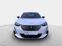 Usado Peugeot e-2008 Active 100 kW (136 CV) 2023 Gris SUV