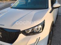 Usado Peugeot 2008 Allure 100 CV (73 kW) 2020 Blanco SUV