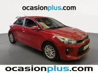 Usado Kia Rio 84 CV (61 kW) 2017 Rojo Berlina