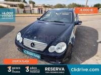 Usado Mercedes C200 136 CV (100 kW) 2007 Azul Berlina