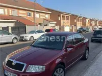 Usado Skoda Superb Comfort 140 CV (102 kW) 2007 Granate Berlina