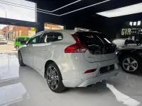 Usado Volvo V40 R-Design 177 CV (130 kW) 2013 Beige Berlina