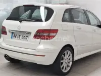 Usado Mercedes B180 Sport Edition 109 CV (80 kW) 2009 Blanco Monovolumen